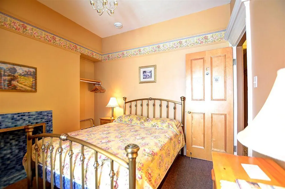 ****  Hotel Manoir Vieux-Quebec Καναδάς