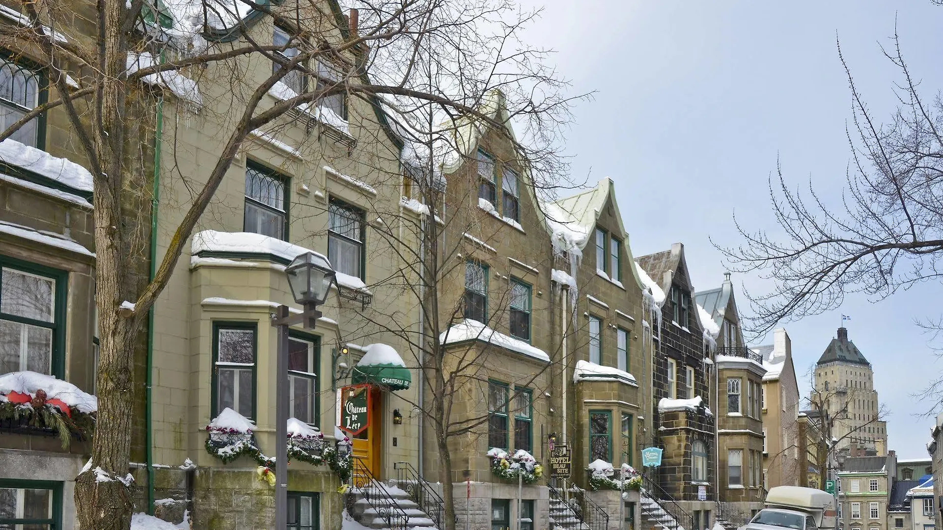 Hotel Manoir Vieux-Quebec 4*, Κεμπέκ