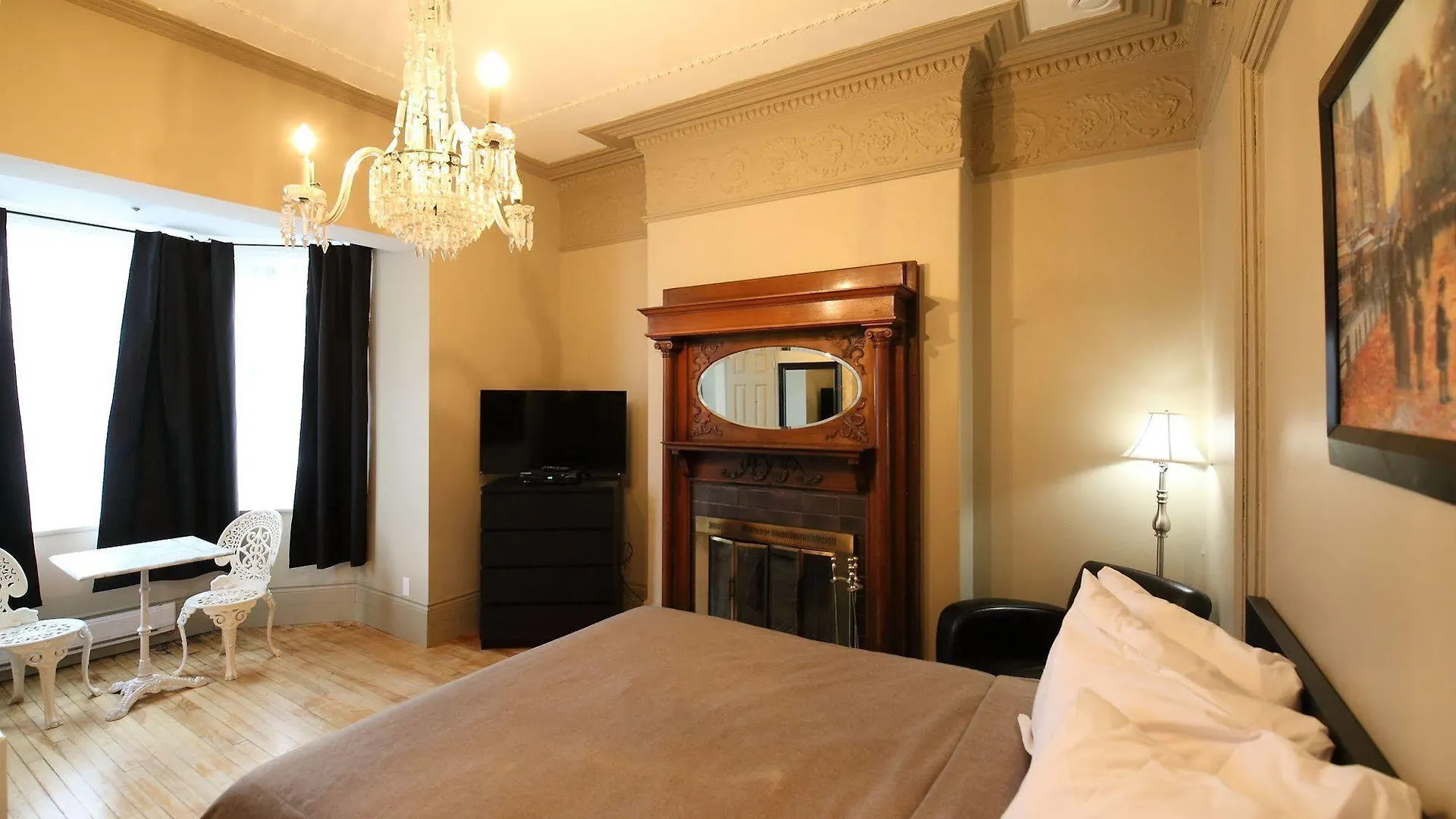 Hotel Manoir Vieux-Quebec