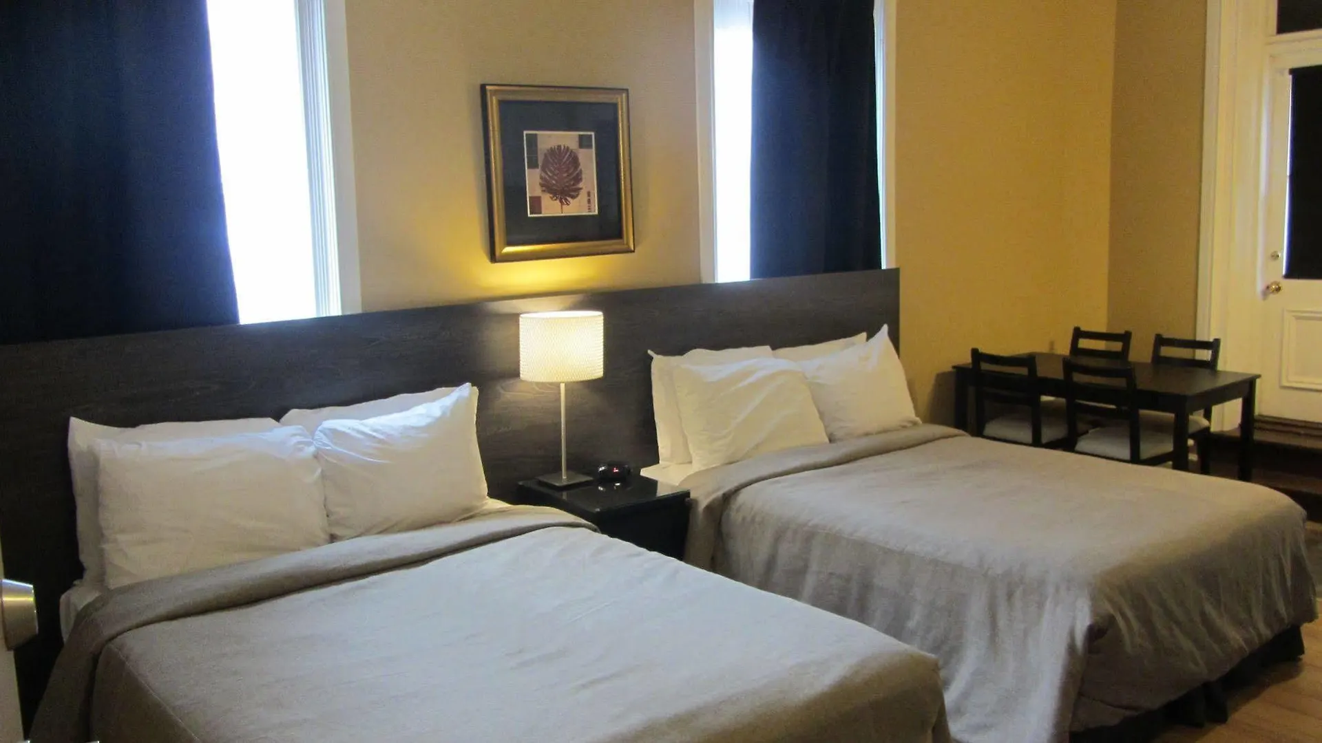 Hôtel Manoir Vieux-Québec